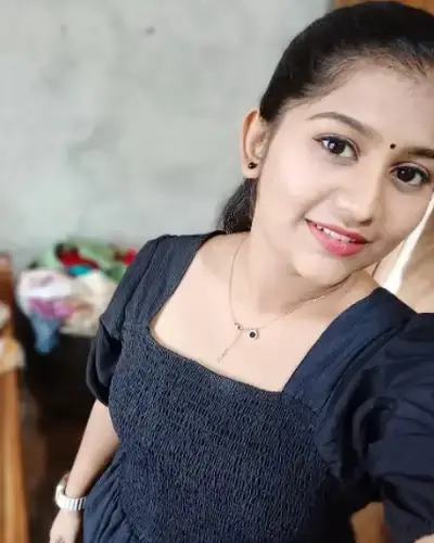 Call Girls Arambagh Cash On Delivery